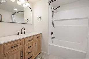 895 Burton St, Harrisburg, OR 97446 - Photo 27