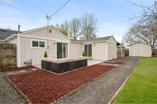 895 Burton St, Harrisburg, OR 97446 - Photo 31