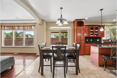 13845 SW Far Vista Dr, Beaverton, OR 97005 - Photo 17
