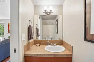 8555 N Kellogg St, Portland, OR 97203 - Photo 15