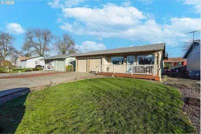 1740 Jansen Way, Woodburn, OR 97071 - Photo 3