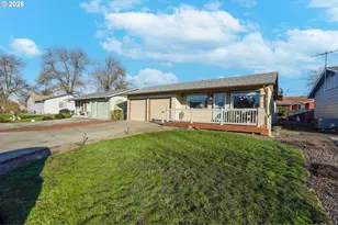 1740 Jansen Way, Woodburn, OR 97071 - Photo 3