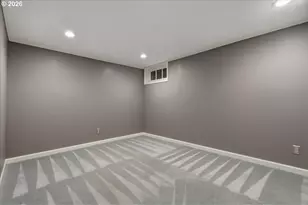 6426 NE 24th Ave, Portland, OR 97211 - Photo 35