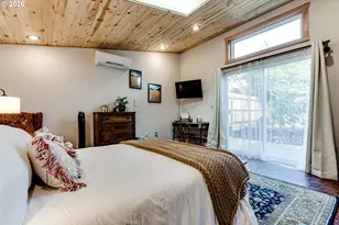 104 Holeman Ave, Eugene, OR 97404 - Photo 43