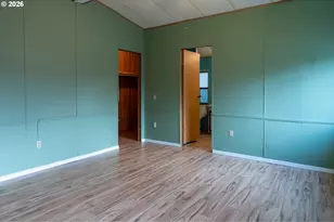 4155 NE Three Mile Ln, McMinnville, OR 97128 - Photo 23