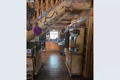 123415 Surveyor Rd, Crescent Lake, OR 97733 - Photo 11
