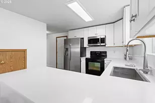 2401 NE 77th Ave, Vancouver, WA 98664 - Photo 7