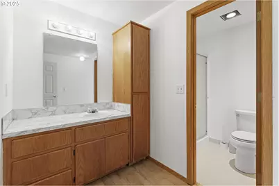 2401 NE 77th Ave, Vancouver, WA 98664 - Photo 29