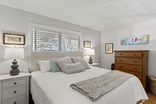 451 N Hayden Bay Dr, Portland, OR 97217 - Photo 7