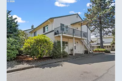 451 N Hayden Bay Dr, Portland, OR 97217 - Photo 1