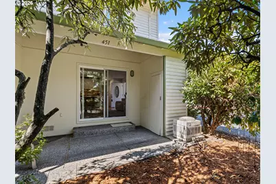 451 N Hayden Bay Dr, Portland, OR 97217 - Photo 9