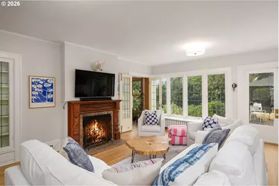 1708 SW Hawthorne Ter, Portland, OR 97201 - Photo 9
