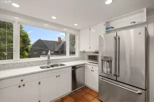 1708 SW Hawthorne Terrace, Portland, OR 97201 - Photo 15