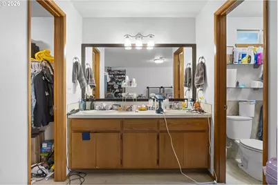 1158 SW 213th Ave, Beaverton, OR 97003 - Photo 9