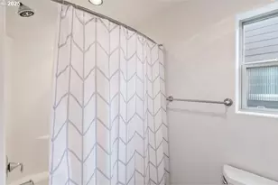 109 SW Taft Ave, Bend, OR 97702 - Photo 19