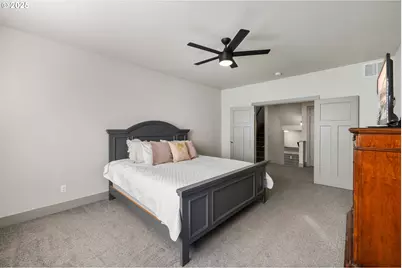 14695 Thayer Rd, Oregon City, OR 97045 - Photo 9