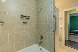 2160 SE 135th Ave, Portland, OR 97233 - Photo 15