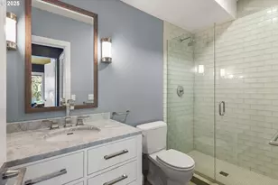 5745 SW Gaines Ct, Portland, OR 97221 - Photo 25