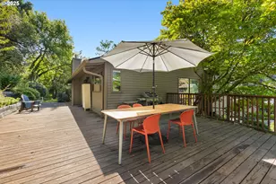 5745 SW Gaines Ct, Portland, OR 97221 - Photo 29