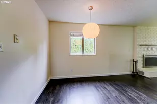124 NE 143rd Ave, Portland, OR 97230 - Photo 11