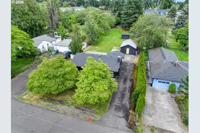 124 NE 143rd Ave, Portland, OR 97230 - Photo 41