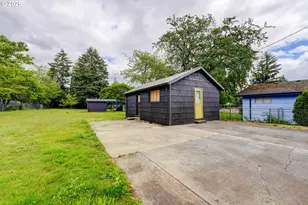 124 NE 143rd Ave, Portland, OR 97230 - Photo 29