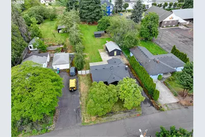 124 NE 143rd Ave, Portland, OR 97230 - Photo 37
