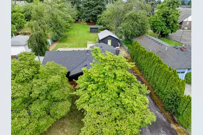 124 NE 143rd Ave, Portland, OR 97230 - Photo 39