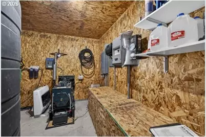 13428 SW Airfield Ln, Culver, OR 97734 - Photo 33