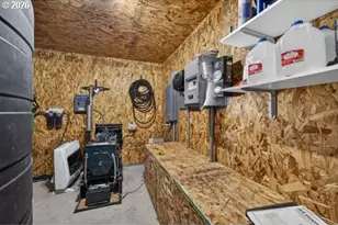 13428 SW Airfield Ln, Culver, OR 97734 - Photo 33