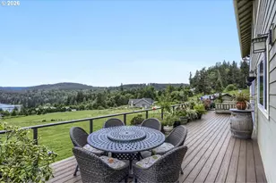 17220 S Radfords View Ln, Oregon City, OR 97045 - Photo 9