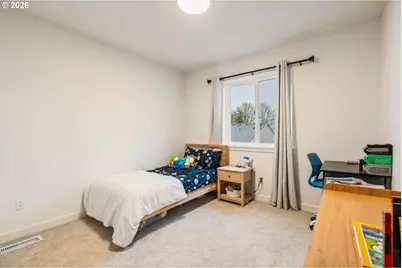 731 SE 36th St, Battle Ground, WA 98604 - Photo 29