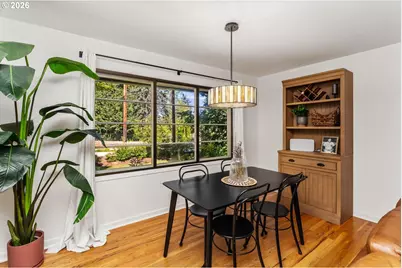 9020 SW Capitol Hwy, Portland, OR 97219 - Photo 11
