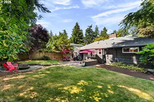 9020 SW Capitol Hwy, Portland, OR 97219 - Photo 39