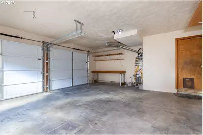 1210 SE Beaver Creek Ln, Troutdale, OR 97060 - Photo 39