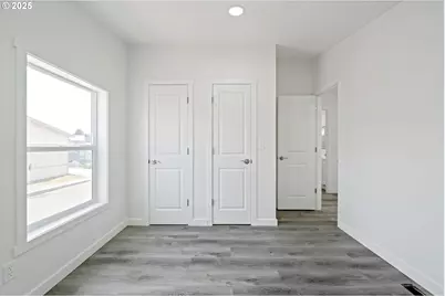 1949 SE Palmquist Rd #42, Gresham, OR 97080 - Photo 17