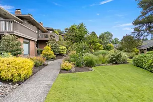 40 Condolea Ct, Lake Oswego, OR 97035 - Photo 39