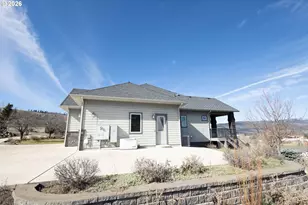 121 Ridge Dr, La Grande, OR 97850 - Photo 5