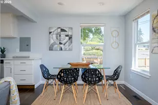 237 NE 109th Ave, Portland, OR 97220 - Photo 15