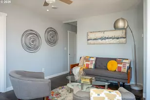237 NE 109th Ave, Portland, OR 97220 - Photo 13
