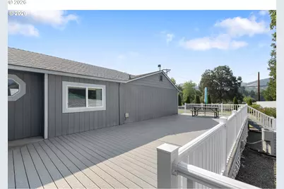 122 Grassy Ln, Roseburg, OR 97470 - Photo 41