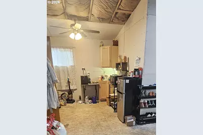 1852 NW Dogwood St, Roseburg, OR 97471 - Photo 39