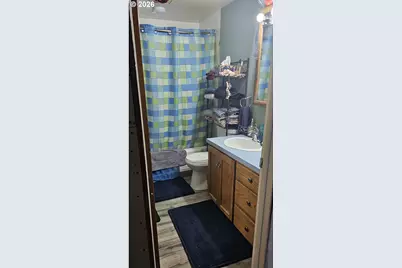 1852 NW Dogwood St, Roseburg, OR 97471 - Photo 37