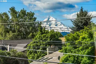 1714 B St, Hood River, OR 97031 - Photo 31