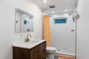 1714 B St, Hood River, OR 97031 - Photo 29