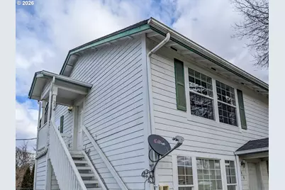 224 C St, Independence, OR 97351 - Photo 7