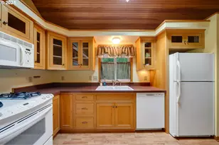 24760 Trask West Rd, Tillamook, OR 97141 - Photo 9