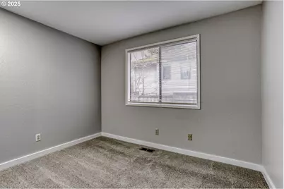 33 Oriole Ln, Lake Oswego, OR 97035 - Photo 9