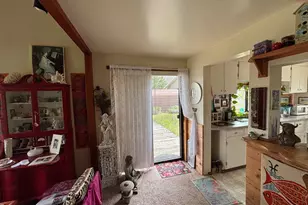 330 10th St, Bandon, OR 97411 - Photo 17