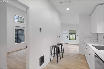 313 SE Oar Ave, Lincoln City, OR 97367 - Photo 7